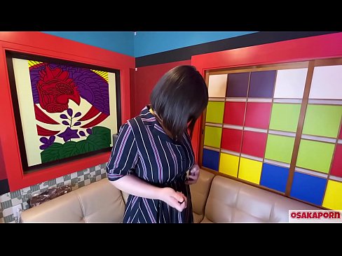 ❤️ Puttana giapponese con grandi tette si masturba con sex toys e ha un orgasmo. Parla in un'intervista della sua esperienza di scopata. Tette enormi e figa pelosa che geme forte. Osakaporn ️ Video di sessoal it.sexuria-net.ru ️❤